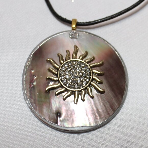 Mother of Pearl Blister Pearl with Sun Center and Leather Cord with Crystals - Picture 5 of 11